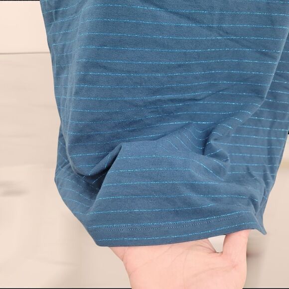 2/$20 Joe Fresh Blue Yoga Tank Top Size: XL - Picture 5 of 6